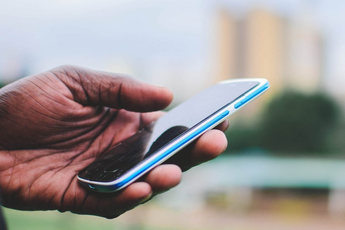 You are currently viewing Le Kenya prévoit casser les prix dans son marché du smartphone